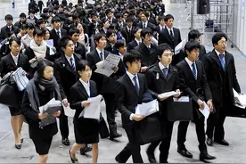 中日“抢人”大战：日本引进高端人才66％来自中国，大部分是青年图片