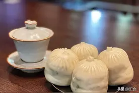 不起眼的包菜这样做，香气喷涌时，你的味蕾会开始跳舞图片