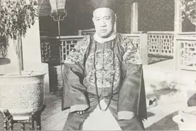 清朝的历史宿命:成也摄政王，亡也摄政王，载沣如何把清朝作没的图片