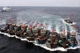 每个小小的渔船都可能成为守护国家的堡垒!外军航母都不敢小觑！图片