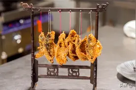 香酥鲫鱼的做法，连骨头都可以吃！太酥香啦图片