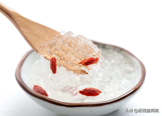 燕窝是什么时候吃吸收的最好 2026年燕窝什么时候吃吸收比较好