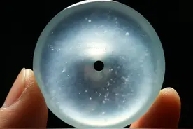 翡翠「种水」科普—冰种，它到底比玻璃种差在哪儿？图片