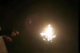 一副筷子是一个动还是两个都动？图片