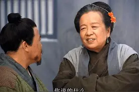 司马南用“隔壁王奶奶”称呼一个老年女性朋友，合适吗？图片