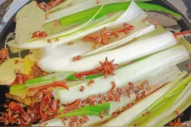 秘制“料油”大公开！夏季凉菜之灵魂伴侣，一次做好半月不愁，随吃随取，超方便！图片