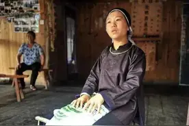 湖南一农妇自称有前世记忆，“儿子”比她大十个月，此事是真是假图片