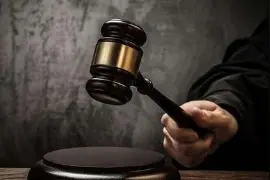 辽宁锦州：车主因贷款逾期被售车公司强行拖走车辆 法院判了图片