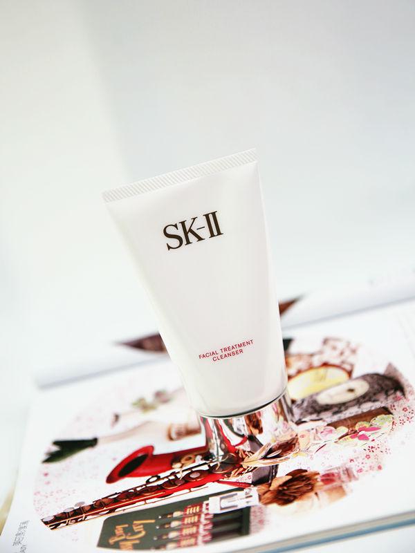 卸妆洗面奶推荐：这些洁面乳，能够快速溶解彩妆和其它污垢效果好