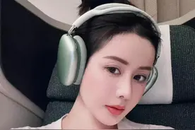 "小杨幂"韦雪：洗头妹出身,被王思聪骂"地摊货",给秦奋生娃后逆袭图片