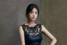 39岁蒋欣撕下“微胖”标签，现在体重90斤，直言减肥或并不难图片