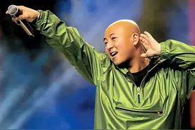 “绿藤炮王”周晓鸥的消失，是娱乐圈的悲哀图片