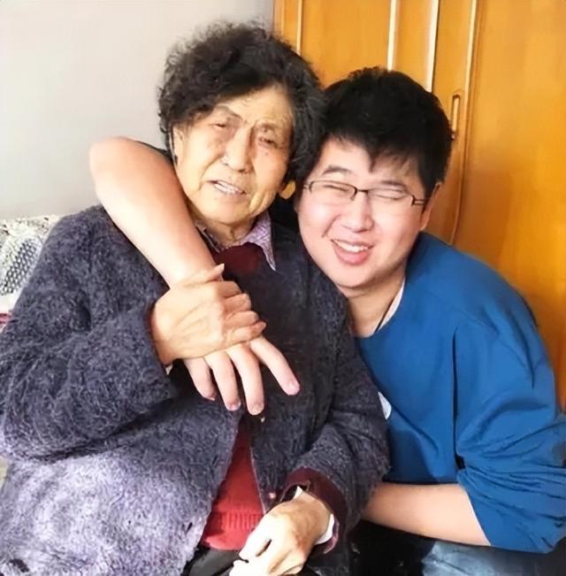 倪萍：感谢陈凯歌当年不娶之恩，我儿子很孝顺，丈夫是绝世好男人