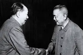 67年李先念受无端指责，毛主席亲自接见，开门见山一句话为他解难图片