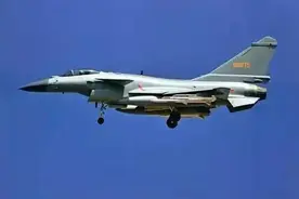 只要4000万美元，为什么歼-10CE没人买？宁愿购买二手F-16呢？图片