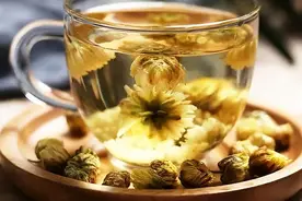 菊花茶不知道怎么存放？行家：做好这4点，放一年也照样鲜醇可口图片