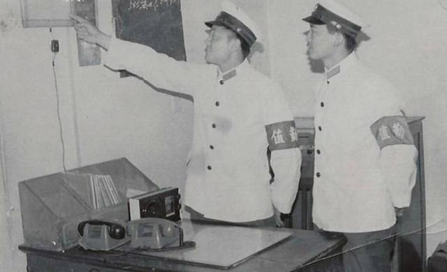 1976年，王洪文秘书突然发现不对劲，火速申请调离：这人要完蛋了