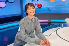 女主持王冠：二度离开央视，深陷桃色绯闻，如今咋样了？图片