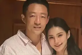 台媒曝汪小菲婚礼日期，马筱梅对外透露怀孕进度，网友偶遇其一家图片