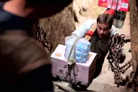 中国为何越来越强？德国小伙不信邪去华山挑战后，说出了大实话图片