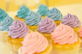 买蛋糕，如何区分动物奶油和植物奶油？我们做了一组试验…图片