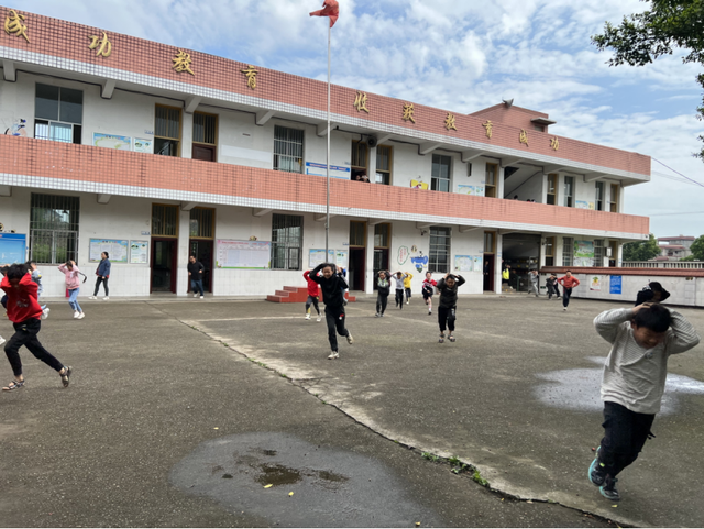 四川省民生研究会新媒体中心-官网