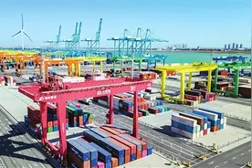 天津港加速建设世界一流港口 前三季度累计完成货物吞吐量3.63亿吨图片