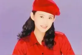 与周慧敏齐名，和梁朝伟搭戏，青春美丽的她，因何出家为尼？图片
