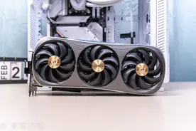 外观精致，散热优秀，适合干活，索泰RTX4090 AMP显卡 评测图片