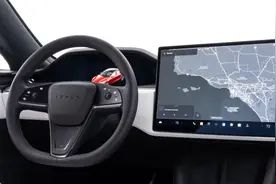 特斯拉方向盘改造已启动，甩掉驾驶枷锁轻而易举图片