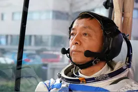 新民快评｜“备份”航天员也应被人们记住图片
