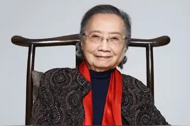 101岁女国医脸色红润，头发浓密！她分享了5个日常习惯图片