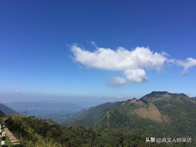 我农村人，在老挝娶妻生子，当地一夫多妻，男子30岁就过退休生活