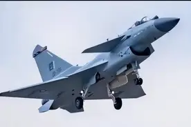 喀喇昆仑之鹰：歼10CP性能完爆F16，战力凌驾阵风，巴方好评如潮图片