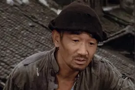 《阿Q正传》的深度观察：逆境中的自尊与挣扎，时代下的悲剧缩影图片