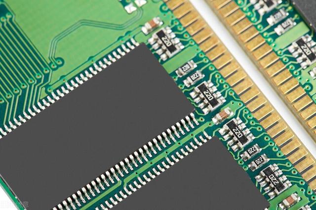 电脑经常卡屏死机，大部分都是这里问题，教你一招修好还不用花钱