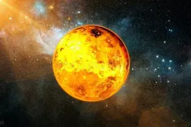 《流浪地球2》中人类进入地下城生活是因为地表会太热？图片