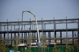 宝鸡市蟠龙新区：疫情防控不松懈 复工复产不停步图片