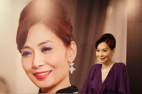 邝美云：贫苦出身的港姐，当红时退隐从商，给内地捐了50多座学校图片