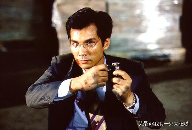 《廉政追缉令》富家女错爱凤凰男，罗家杰配不上刘芷珊的炙热深情