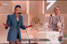 《乘风破浪》：那英6个字，撕开了节目组遮羞布，观众却直呼叫好图片