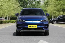 2022款比亚迪唐EV，最高纯电续航730公里，四驱版4.4秒破百图片
