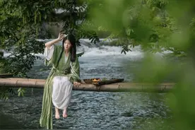 当汉服遇上梵净山，就一梦千年图片
