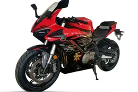 QJMOTOR新车井喷 赛600上新款 350全系升级400图片