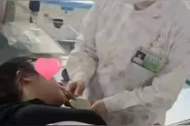 惊险！南昌一孕妇医院门口突然分娩 孩子生在了裤裆里图片