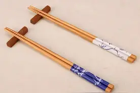 这样的筷子赶紧扔掉图片