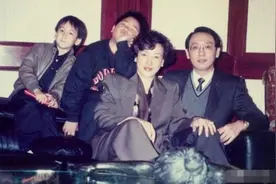 她，替前夫还债上百万，嫁给最大债主，成就汤臣一品，身家百亿图片
