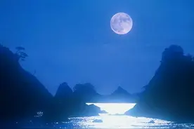 诗词鉴赏：《春江花月夜》（逐句解读版）图片