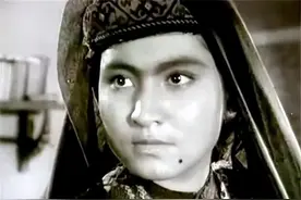 《冰山上的来客》古兰丹姆现状：遵母命未从影，47岁从粮店病退图片