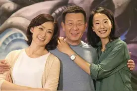 不可思议！台湾演员寇世勋“一夫两妻”，三人住一起和平相处26年图片